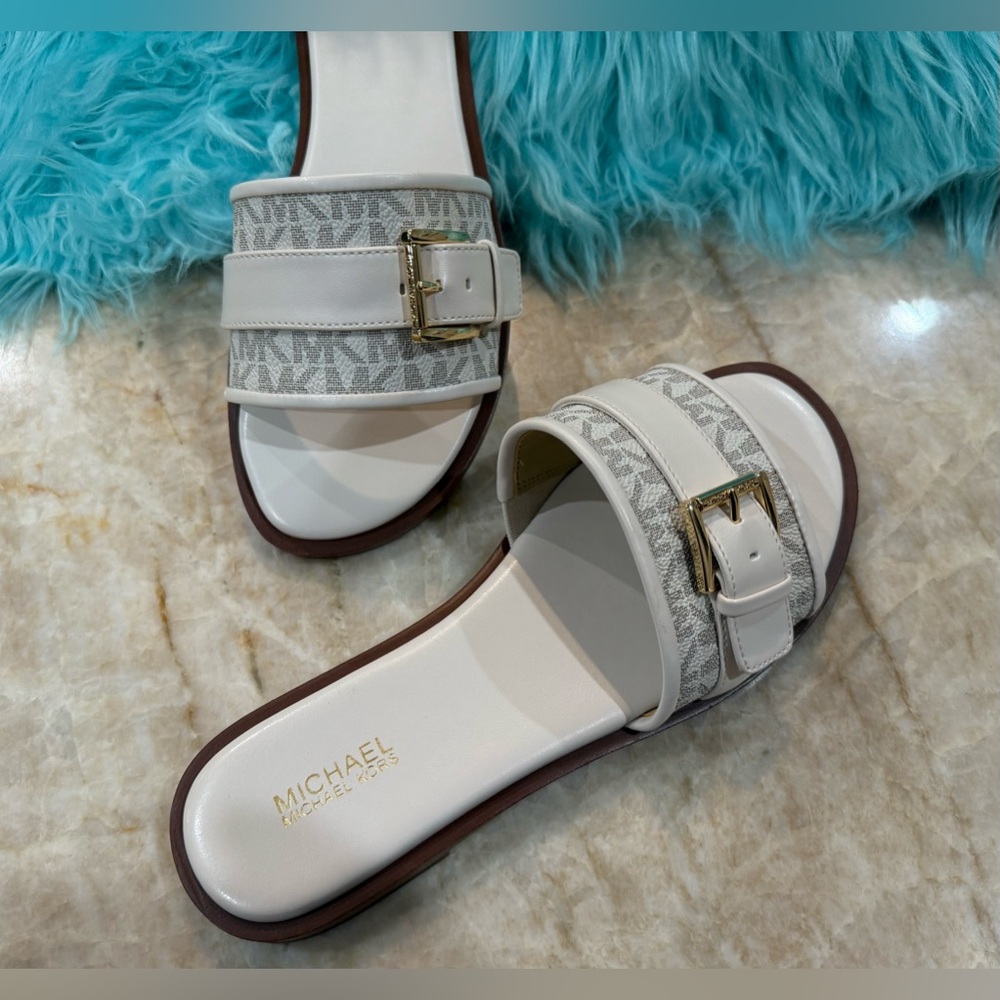 Michael Kors White Slide Sandals - Picture 5 of 9